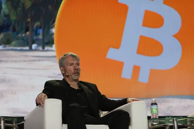 Crypto nieuws vandaag: bitcoin record, MicroStrategy, Ripple stablecoin